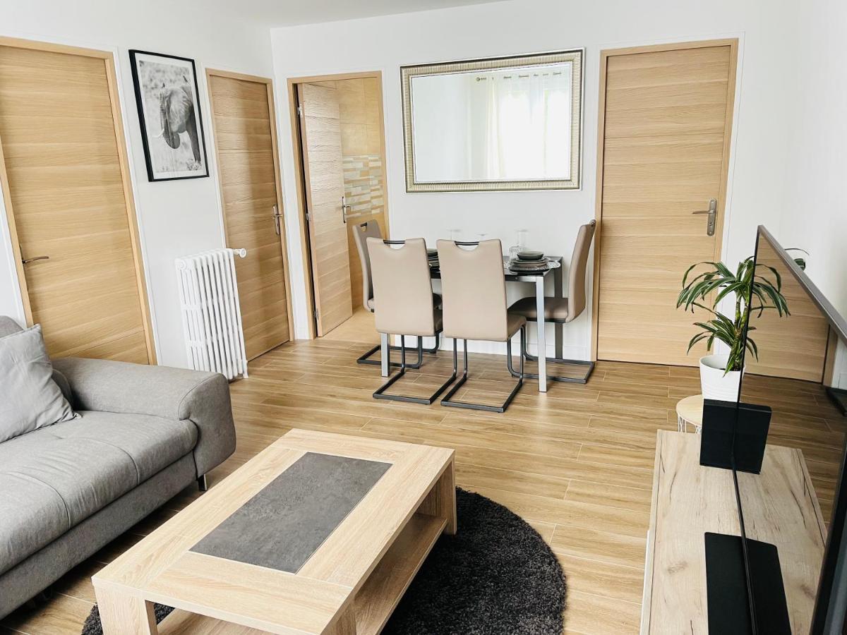 Appartement Spacieux Clichy-sous-Bois Zewnętrze zdjęcie